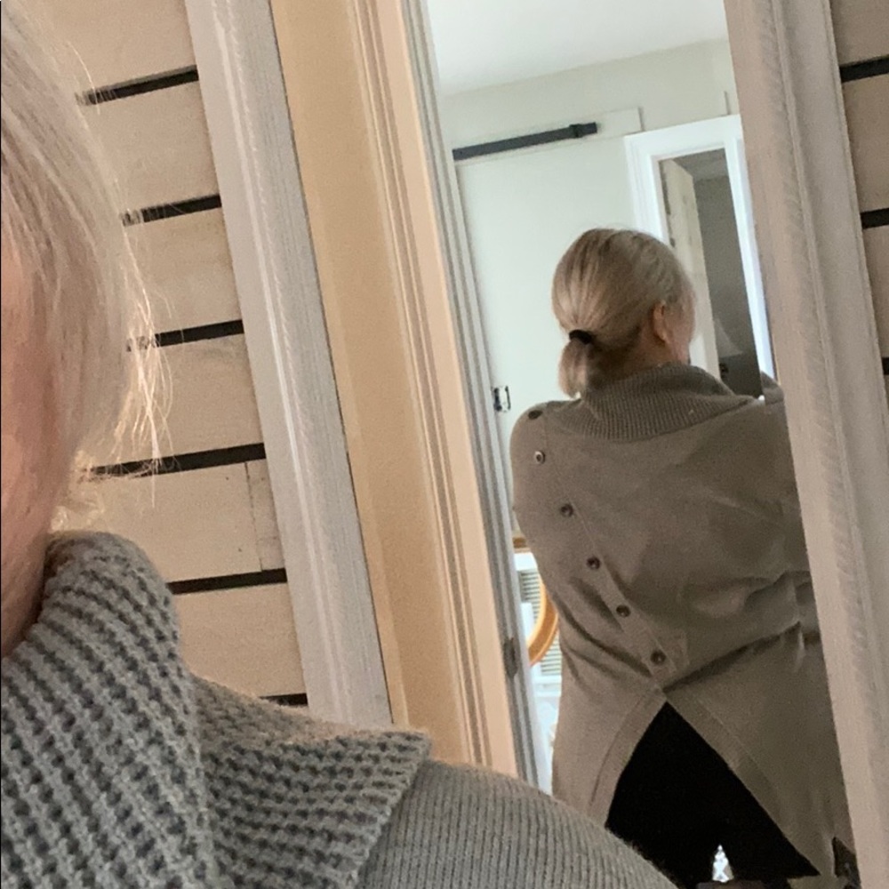 Sweater - Picture 3 of 5